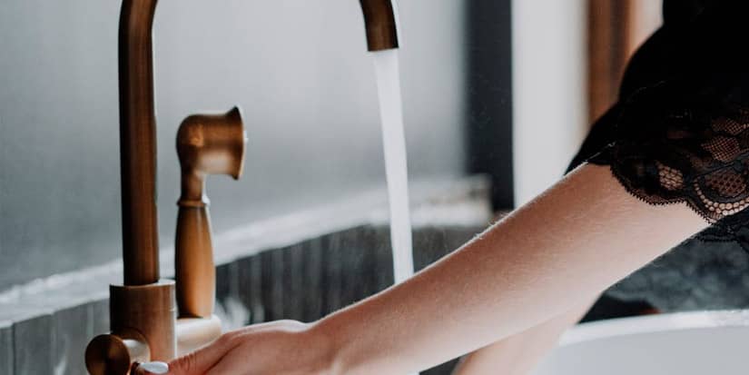 tendencias-grifos-bano